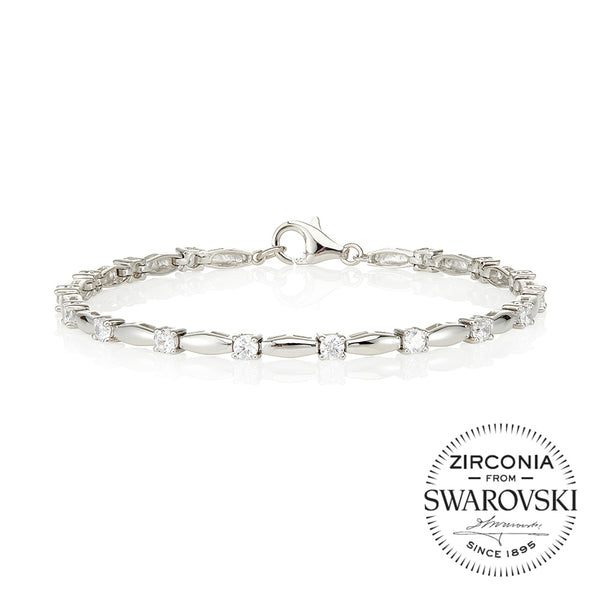 Alternating plain boat shaped links and 4 claw stone bracelet (2.25ct)